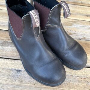Blundstone Dark BrownLeather Chelsea Boots